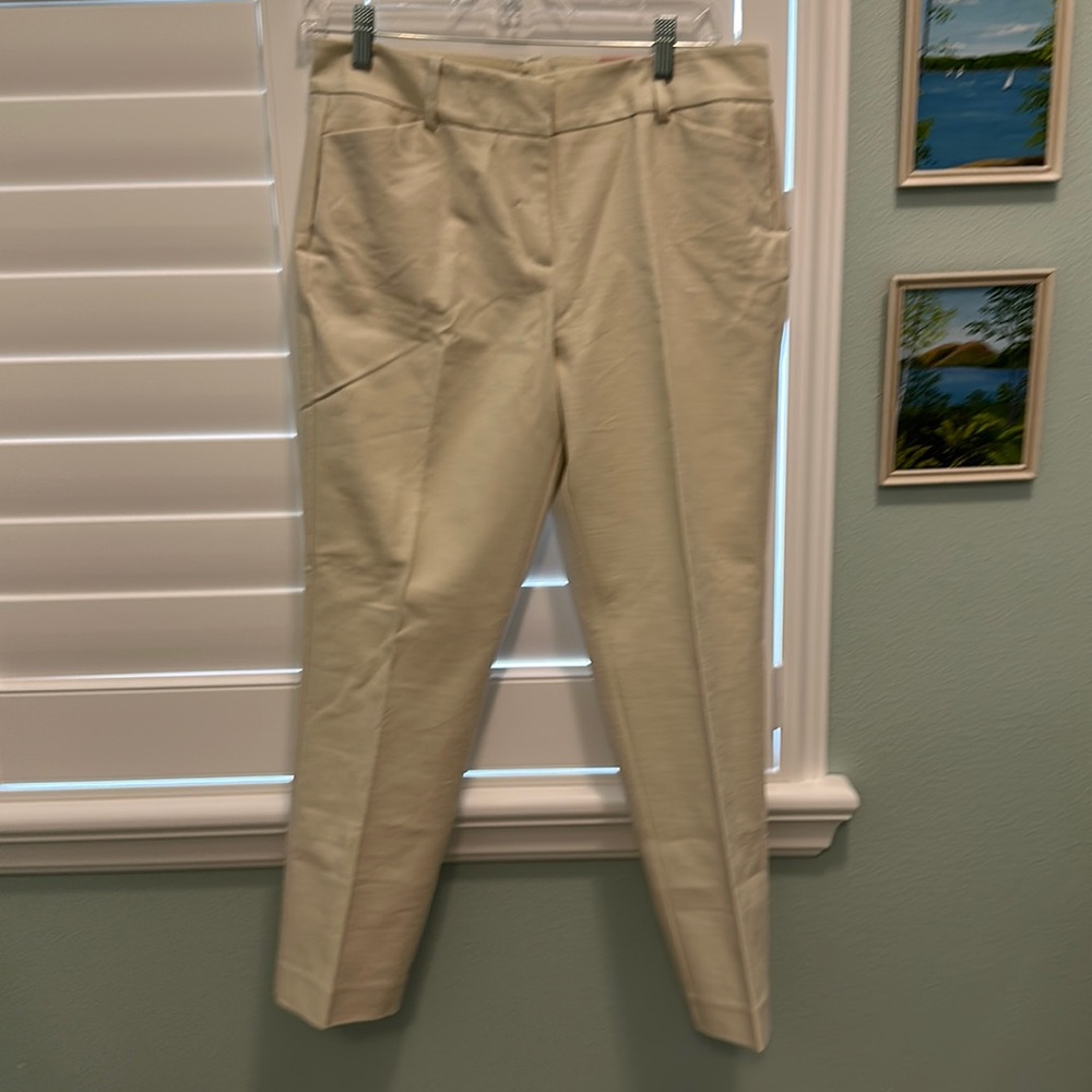 NEW Ann Taylor Signature Pants